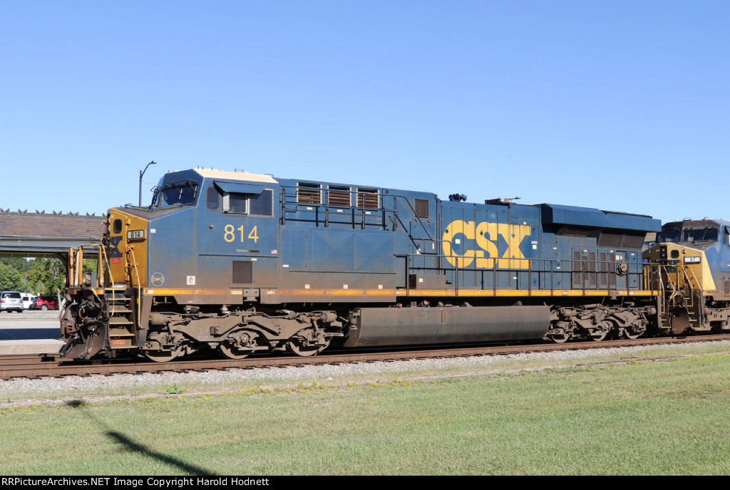 CSX 814